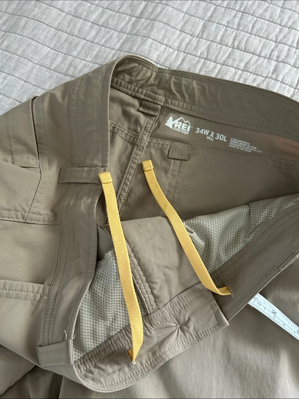 REI co-op light tan nylon outdoor hiking work casual Gorpcore pants 34” men’s - Picture 6 of 12